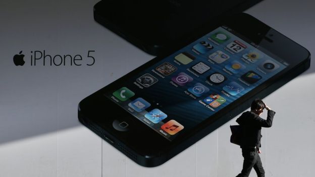 IPhone 5 customers threat losing net access