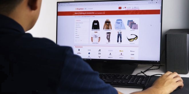 مشروع بيع الملابس أون لاين
